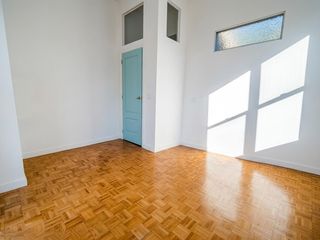 Piso  De chueca. Zona madrid vende excepcional inmueble de 95m2, finca representa