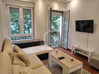 Pis a Ríos Rosas-Nuevos Ministerios. Zona madrid real estate vende espectacular vivienda exterior con