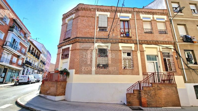 Foto 7a9927e9-bc5b-41da-97ab-d8c6f884a794. Pis a Bellas Vistas Madrid