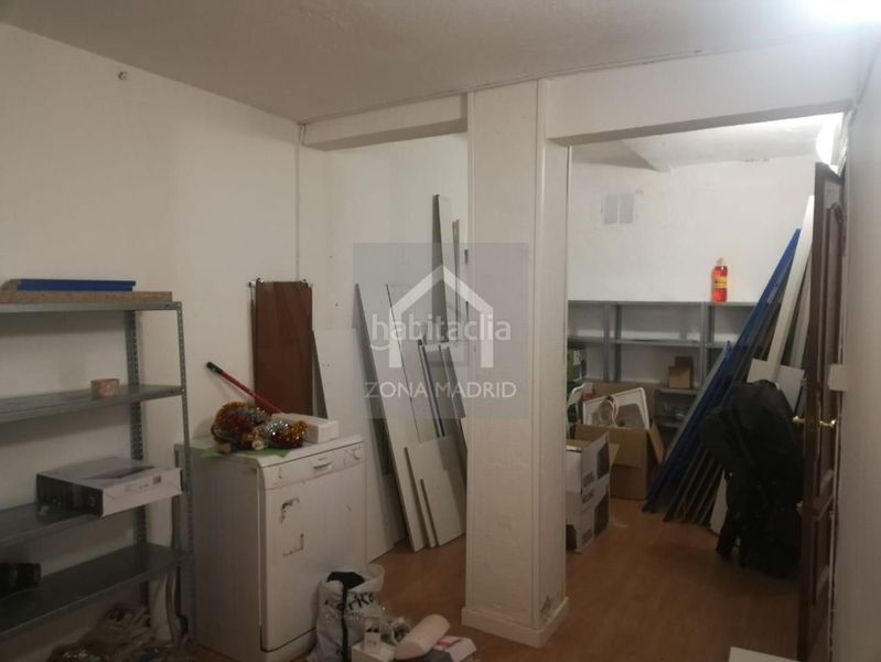 Foto 194654aa-7a22-49ba-ac67-cf96df2a4108. Local comercial a Numancia Madrid