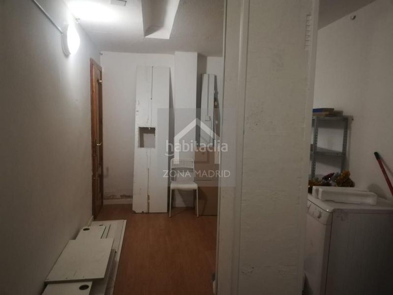Foto 37f7aad0-2109-4304-9842-8f9c29f9bbee. Local comercial a Numancia Madrid