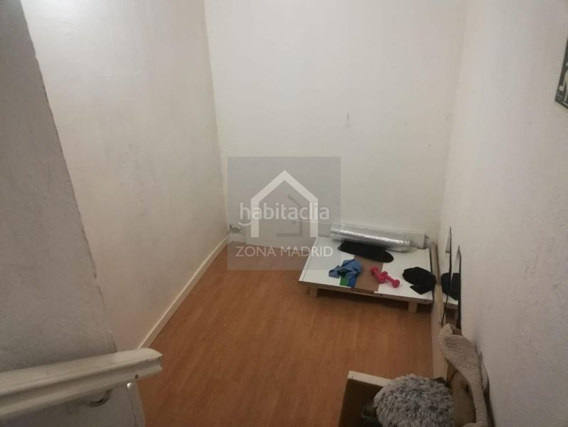 Foto b68c5ae7-680c-40bc-b699-c87ad062ed53. Local comercial a Numancia Madrid