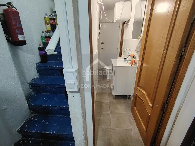 Foto edbb6c6a-2cfb-4917-b855-f79587f17322. Local comercial a Numancia Madrid