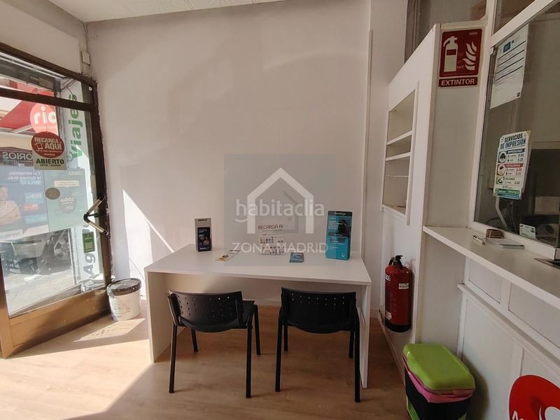 Foto f95f216b-6830-4d2a-bf1d-63a3baa406b8. Local comercial a Numancia Madrid