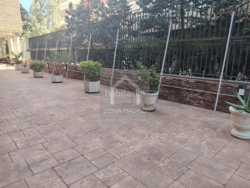 Foto 50df4c06-b3ff-4e5c-aa3e-456805506b4c. Pis amb aparcament a Acacias Madrid