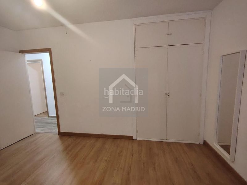 Foto eceab523-2034-4662-8784-9bad08d5c5b0. Pis amb aparcament a Acacias Madrid