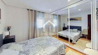 Pis  Calle del doctor sánchez. Zona madrid vallecas, vende en exclusiva piso con terraza.