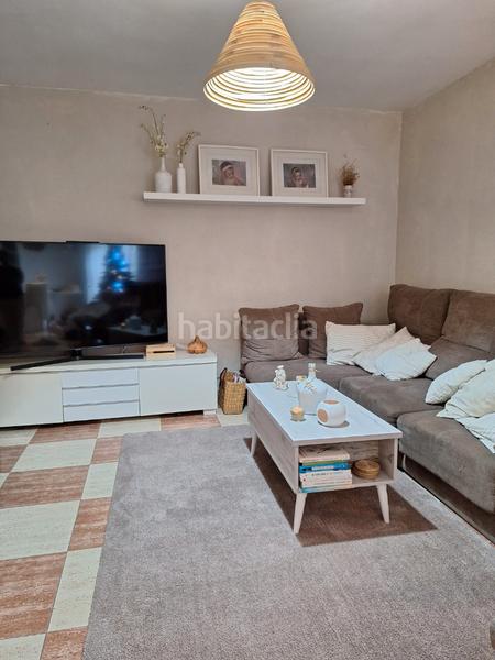 Foto 6aa9c0d9-9cfd-4085-afd2-9f38e7a844f3. Casa adossada amb xemeneia calefacció aparcament a Novés