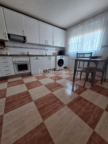 Foto 77be0347-6394-4416-ac02-f5cf49fcc191. Casa adossada amb xemeneia calefacció aparcament a Novés