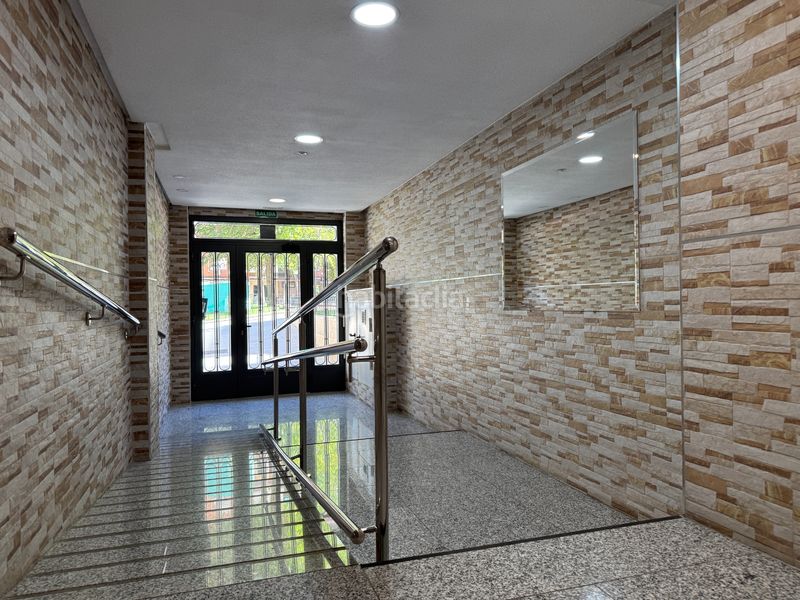 Foto aaf8b87a-b7e7-4914-8a63-f31cfc71f9aa. Pis a Zarzaquemada Leganés