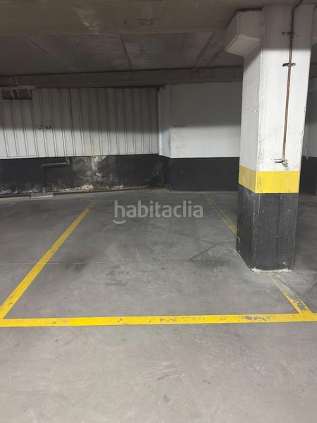 Foto 0948530f-d221-4ee8-9b39-438cea287e61. Aparcament cotxe a Zona Centro Joven Alcorcón