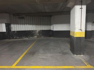 Aparcament cotxe a Zona Centro Joven