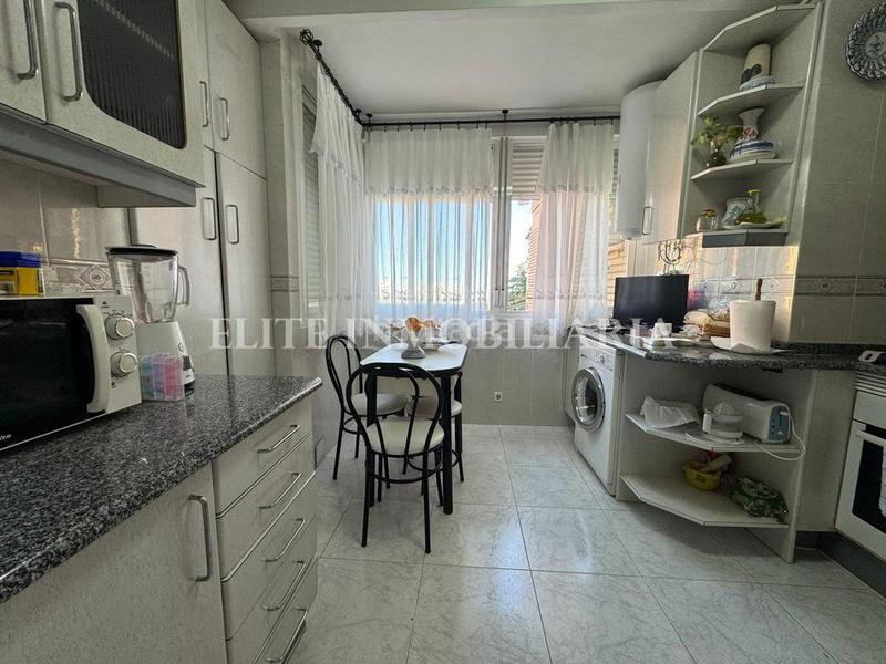 Foto 94694900-876a-490b-b64f-10520f4142e0. Appartement avec chauffage dans Zona Centro Joven Alcorcón