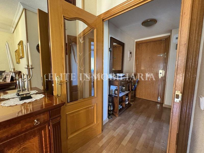 Foto c11e6b9b-f1e6-4857-8fdd-9ca828432cff. Appartement avec chauffage dans Zona Centro Joven Alcorcón