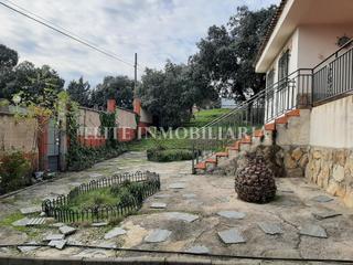 Xalet en Casar de Escalona (El). Para entrar a vivir !