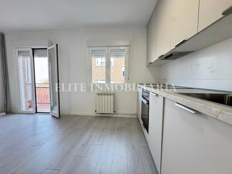 Foto 08b53e30-c5b9-49b3-bfd5-27b4050ef61b. Flat with heating in Casco Antiguo Alcorcón