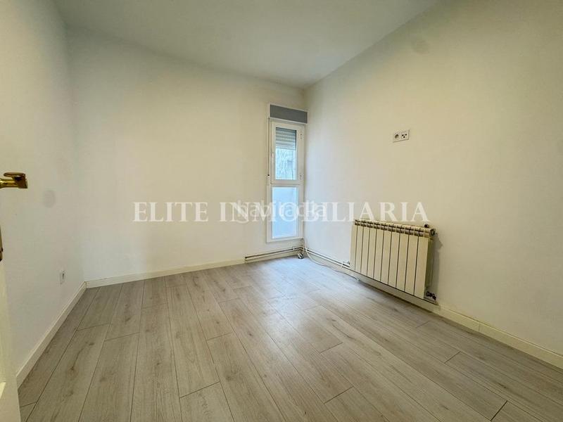 Foto d2fac846-12d6-4fc1-aff6-e698caf6f551. Flat with heating in Casco Antiguo Alcorcón