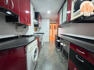 Appartement à Casco Antiguo. Garaje, trastero, piscina !