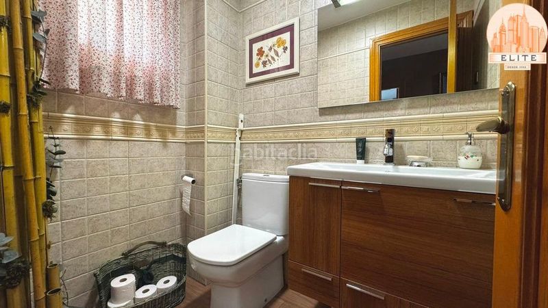 Foto 53aad200-1b0e-4b4c-8263-7084e2b07d44. Casa aparellada amb calefacció aparcament piscina a Torrejón de la Calzada