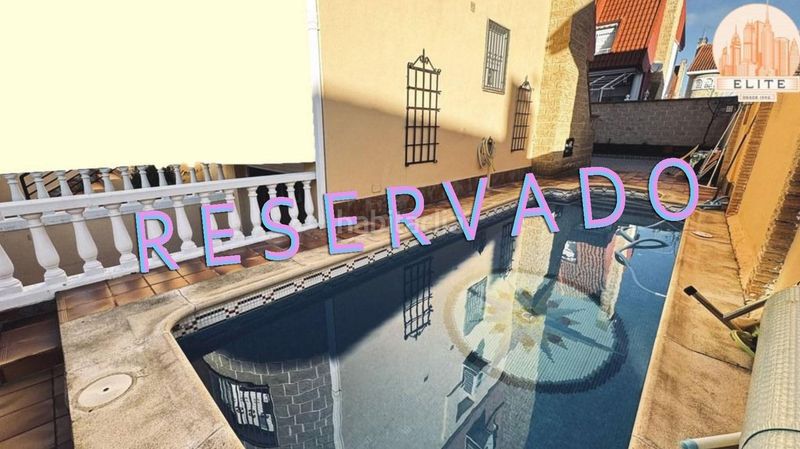 Foto b264502e-1906-4370-8439-7bd9c76d3900. Casa aparellada amb calefacció aparcament piscina a Torrejón de la Calzada
