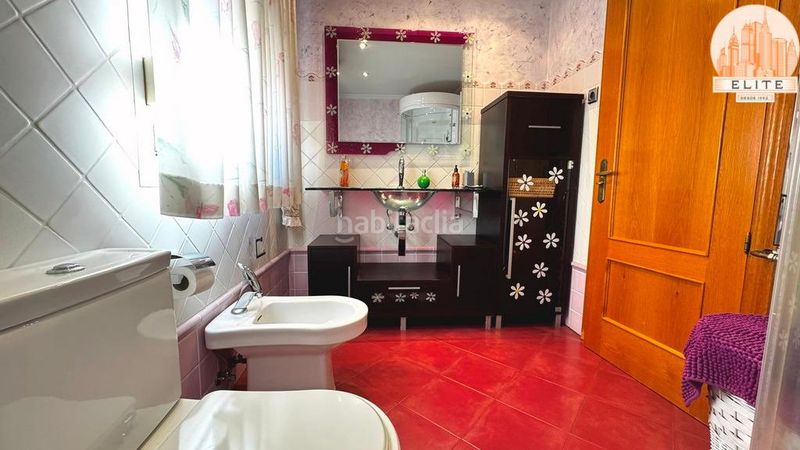 Foto d737bc29-91d5-4ecd-86b1-8af65a8d570d. Casa aparellada amb calefacció aparcament piscina a Torrejón de la Calzada