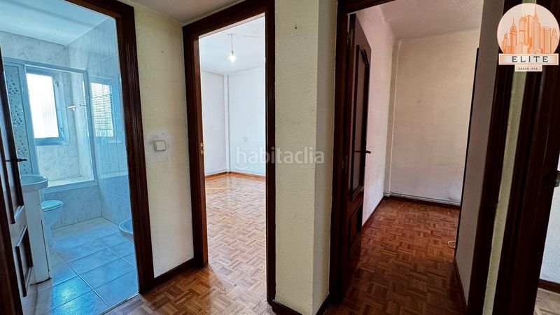 Foto 954753b3-7a84-4acb-b123-b2495e64a3f9. Pis amb calefacció a Zona Centro Joven Alcorcón