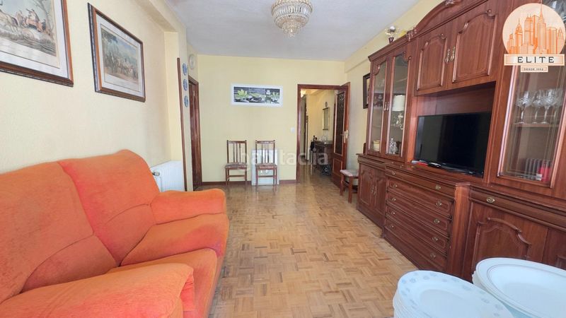 Foto 1b03bf18-78ee-4d76-8bbe-7a3aa8dbb0f3. Pis a Zona Centro Joven Alcorcón