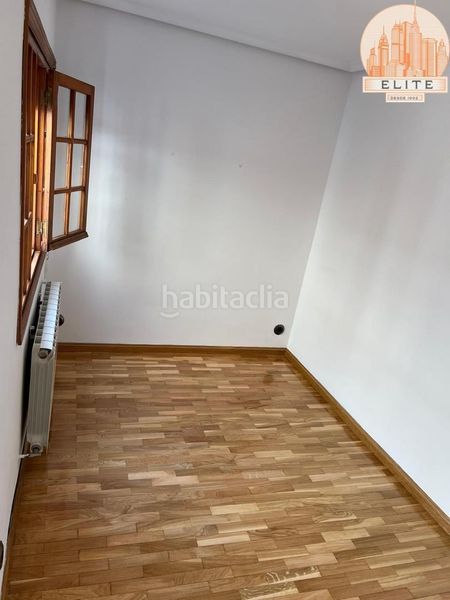 Foto e112f499-6936-4c46-a2bd-d203ad063c7e. Pis amb calefacció a Zona Centro Joven Alcorcón