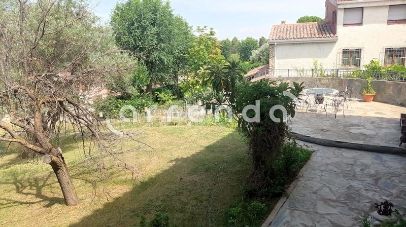 Foto 3cc9ce0c-7c98-4583-b161-c62bbe3d42a5. Casa amb calefacció aparcament piscina a Peñas Albas - Zulema Villalbilla
