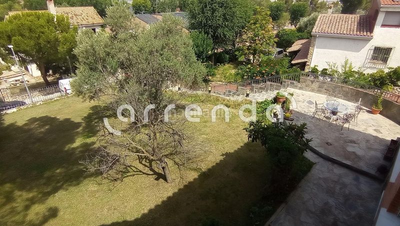 Foto 8a44e83e-d5a6-421f-946c-4d448b5afd41. Casa amb calefacció aparcament piscina a Peñas Albas - Zulema Villalbilla
