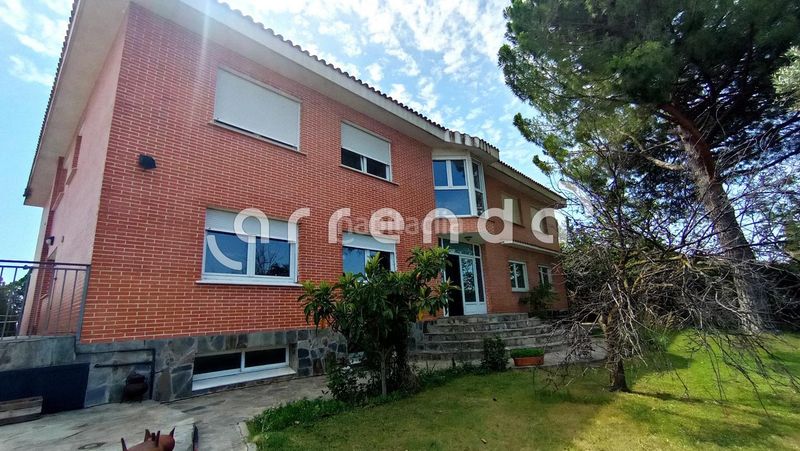 Foto f151282d-51be-4ca6-a2e9-600433808aab. Casa amb calefacció aparcament piscina a Peñas Albas - Zulema Villalbilla