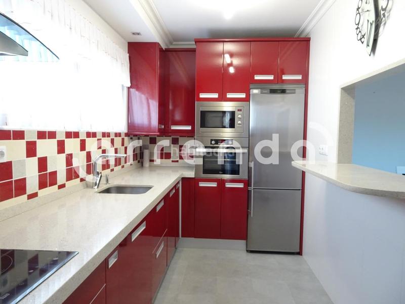 Foto 32f8d558-ec54-4e93-aebc-b14483731cb5. Lloguer casa adossada amb calefacció aparcament a Miengo