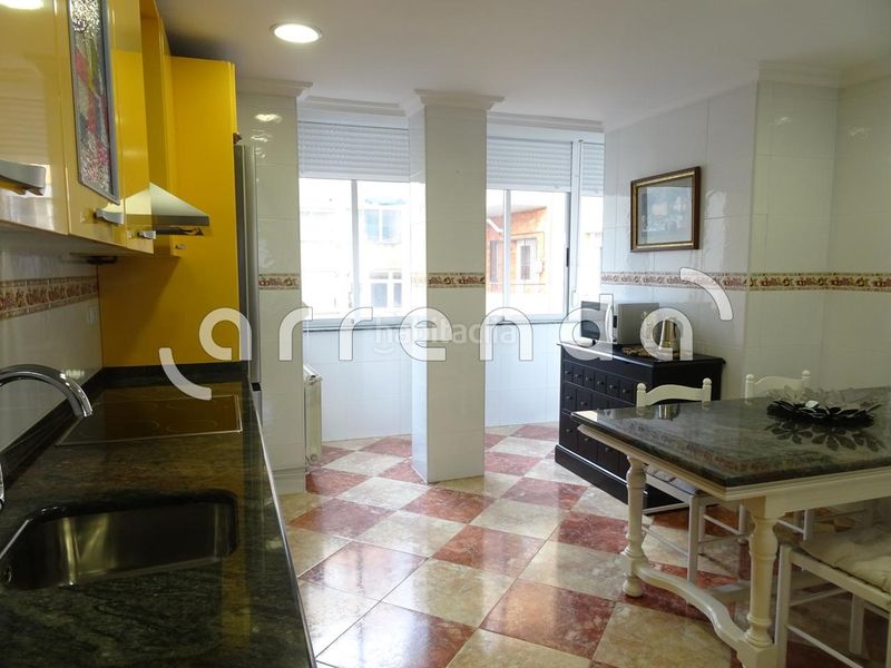 Foto 5d4ac237-1cac-49ca-a586-d8938b34324d. Rent flat with heating in Centro - Ayuntamiento Santander