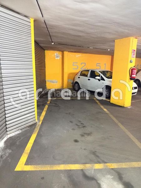 Foto 43e01d54-2c77-4256-9ef0-a9975d2c64dc. Aparcament cotxe a Acacias Madrid