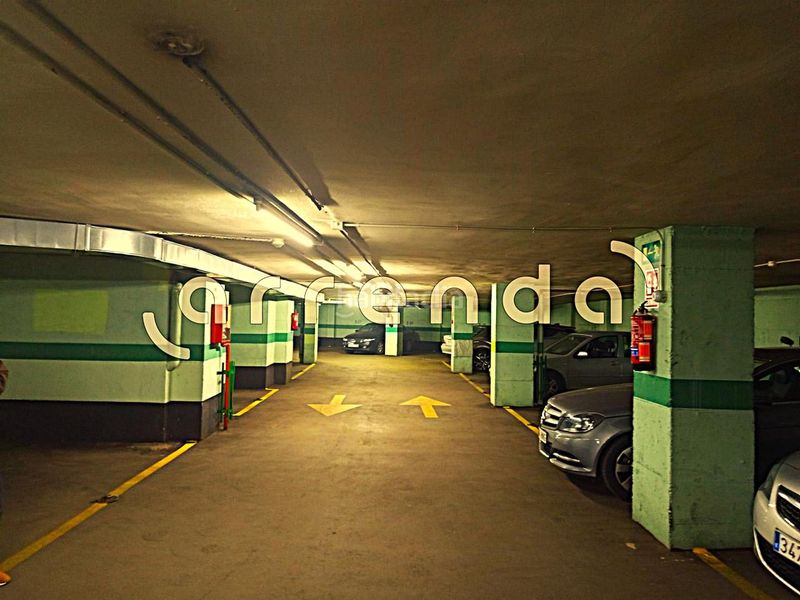Foto 4343932f-3a1c-4c7f-9006-f7dbff5ca860. Aparcament cotxe a Acacias Madrid