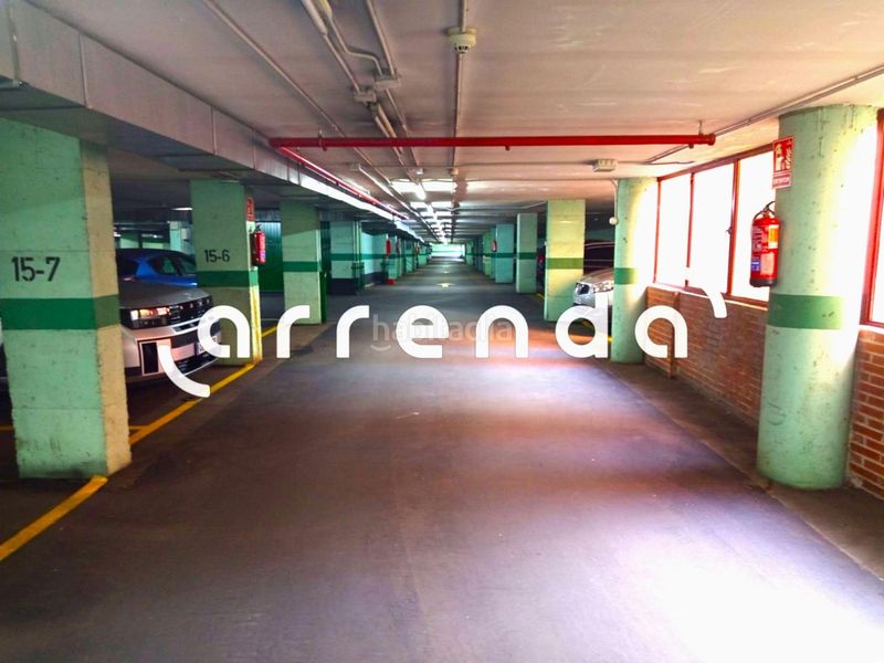 Foto e63d13fe-a748-411a-b379-8804cff7988b. Aparcament cotxe a Acacias Madrid