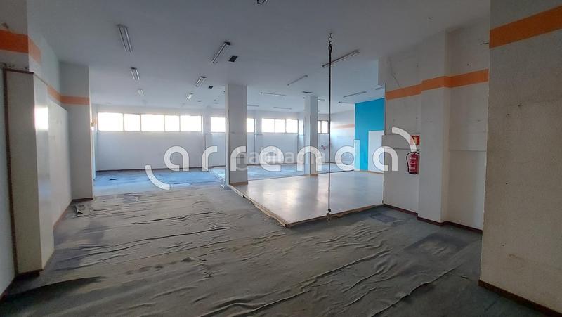 Foto 77caf4e0-65bb-4ea7-9b7d-2e79c5c4e4e2. Alquiler local comercial en Maliaño Camargo