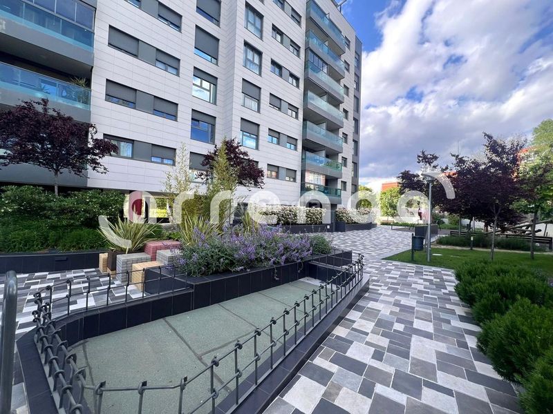 Foto 00756450-7a20-4f96-8ec5-1f7896a33ffd. Alquiler piso en Aluche Madrid