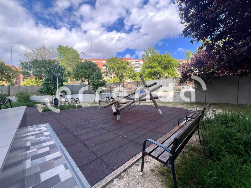 Foto 179c13dd-8b53-4e5c-a541-2b6edd947099. Alquiler piso en Aluche Madrid