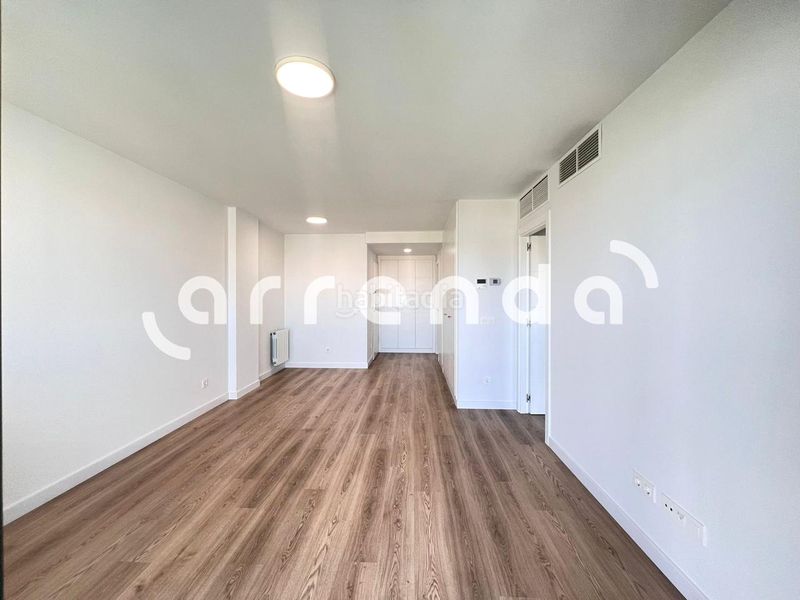 Foto 9bda3d43-d97c-4926-b40b-b276302ae328. Alquiler piso en Aluche Madrid
