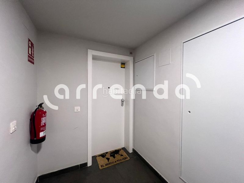 Foto 9c3add84-b623-4b1f-8ce9-eb6050d3dc82. Alquiler piso en Aluche Madrid