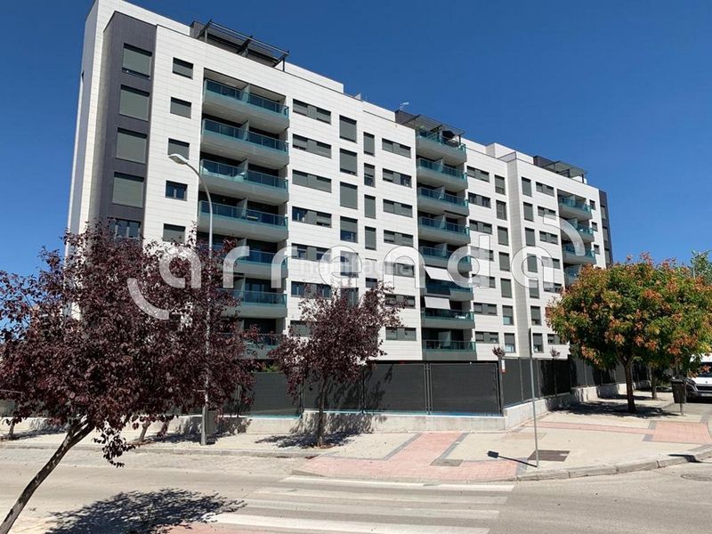 Foto b2e4deb8-5dfe-4db3-8c44-7751e29446aa. Alquiler piso en Aluche Madrid