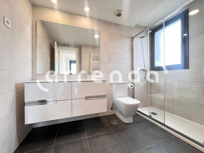 Foto c5ca26a9-02b2-4eff-ad8b-3556209c5d0c. Alquiler piso en Aluche Madrid