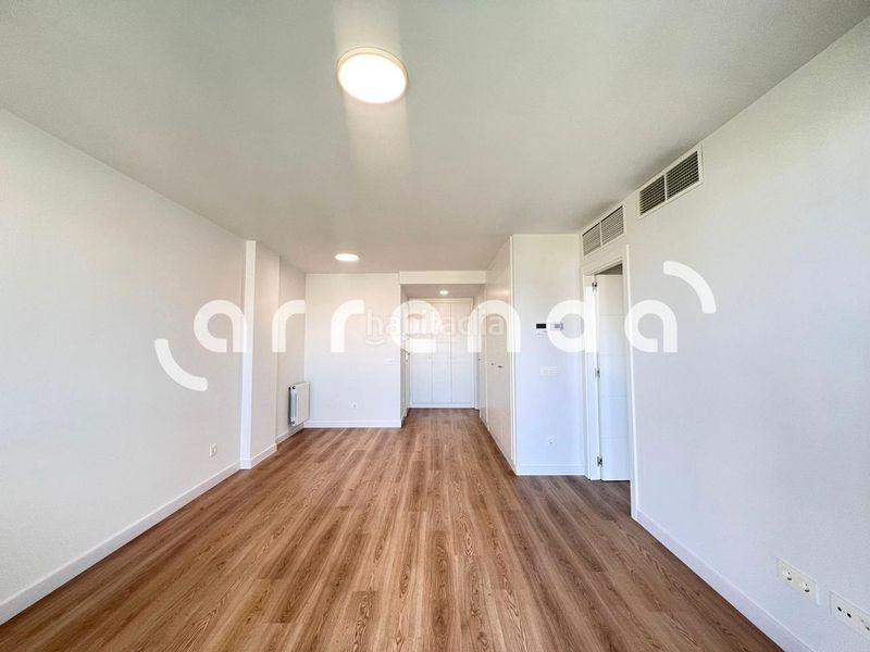 Foto d0d68f25-4211-4568-af94-26e5475ef7c1. Alquiler piso en Aluche Madrid