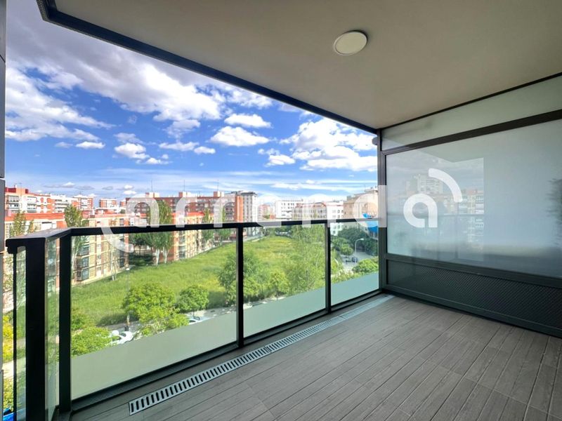 Foto fe0bc4cb-9db2-4957-a253-74c32f3567f8. Alquiler piso en Aluche Madrid