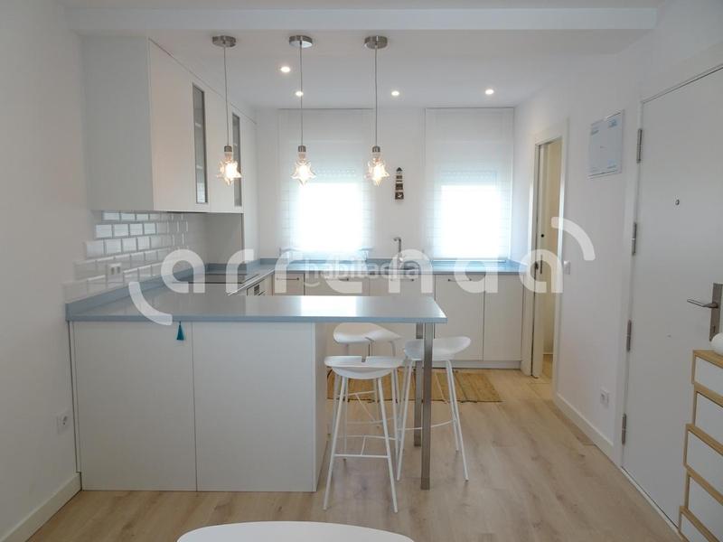 Foto 0f7b99dd-91e4-4760-82ae-d45775de4aa8. Lloguer apartament amb calefacció a Puerto Chico Santander