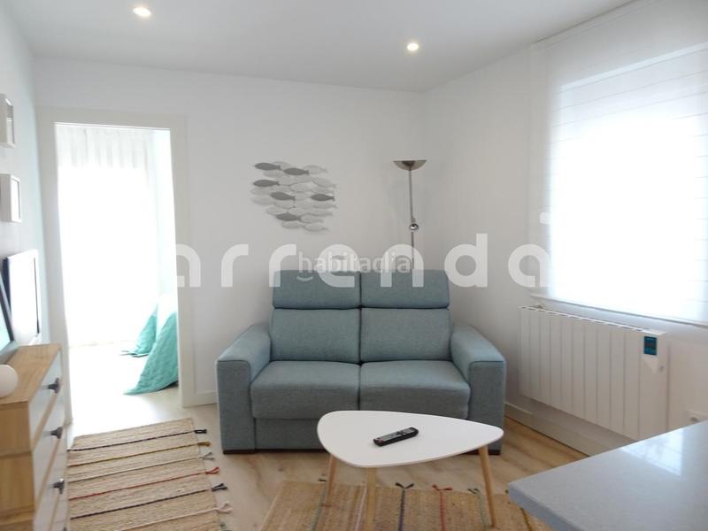 Foto 2c16a5ad-4c8d-4adc-b919-cf712ee669b7. Lloguer apartament amb calefacció a Puerto Chico Santander