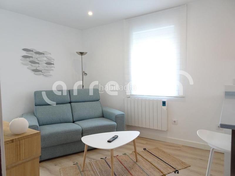 Foto 6af96796-9fd8-4b0b-8c33-50834992b3d7. Lloguer apartament amb calefacció a Puerto Chico Santander