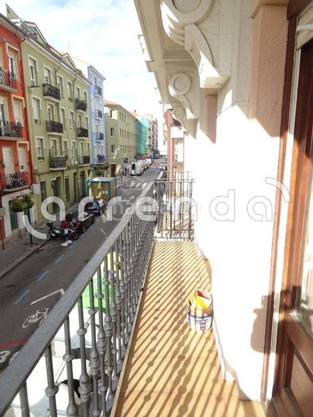 Foto 9463e819-3870-4efb-b705-82e4d65a2416. Miete etagenwohnung mit heizung in Centro - Ayuntamiento Santander