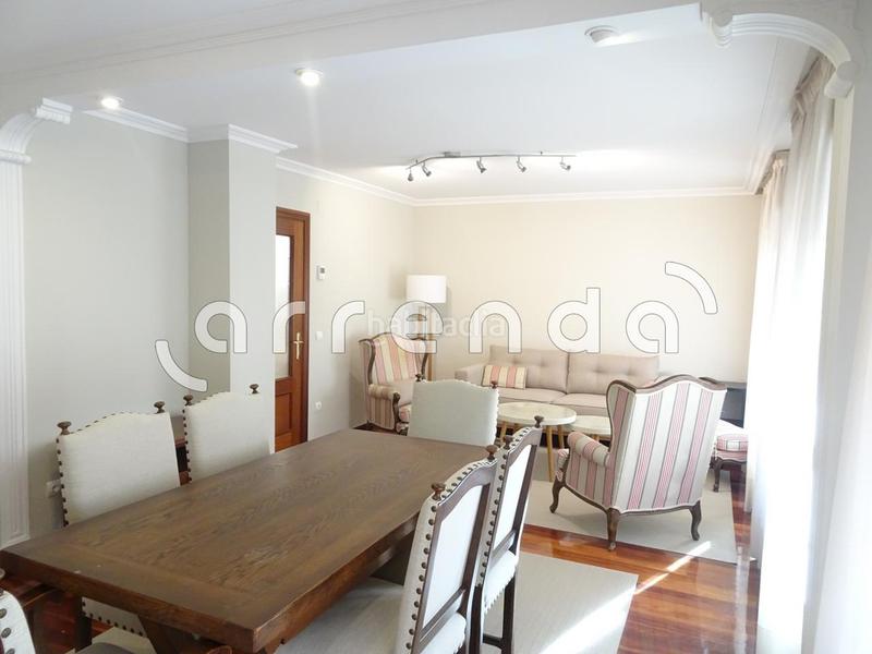 Foto a35d38cd-bd5b-46b9-ba13-dc99f41d3db1. Miete etagenwohnung mit heizung in Centro - Ayuntamiento Santander